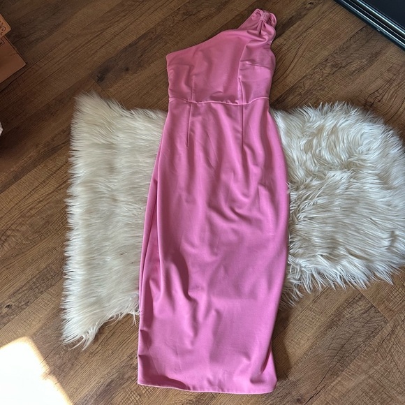 HELLO MOLLY Cupid And Psyche Midi Dress In Pink - Picture 4 of 6